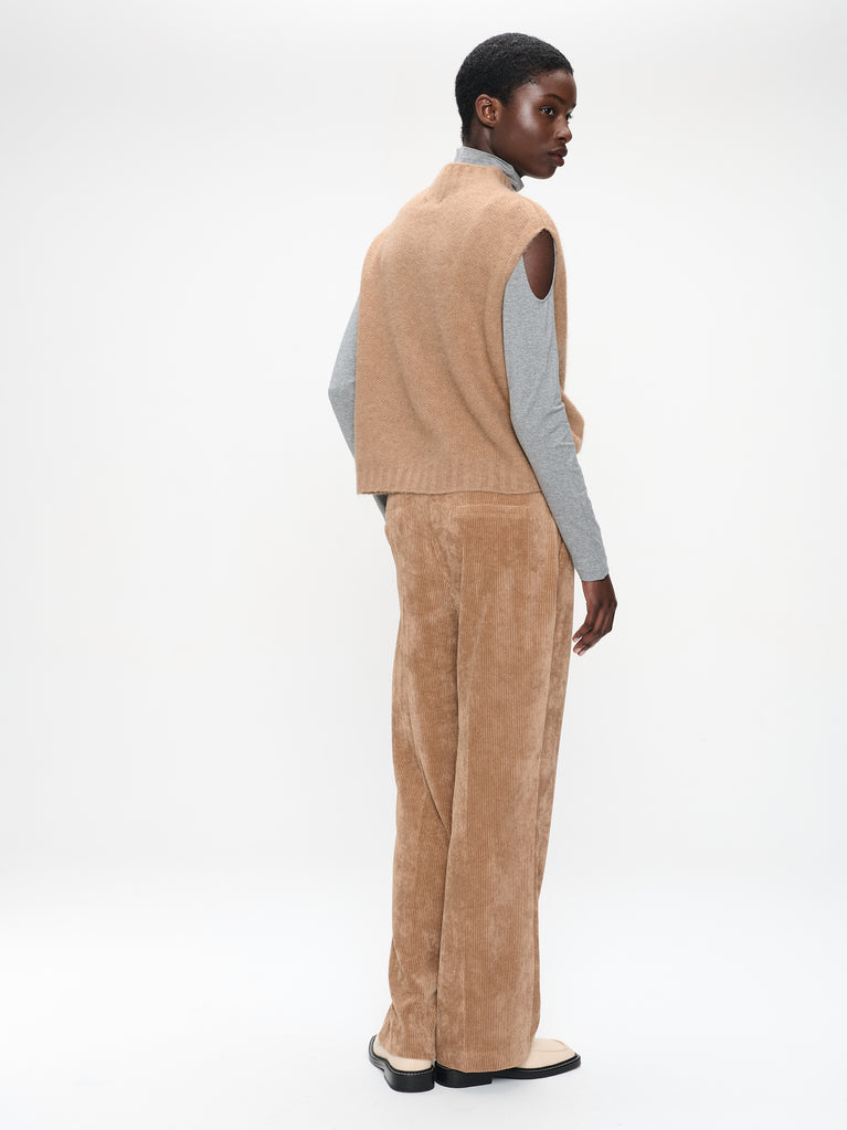 Alpaca Vest H24179 | Camel