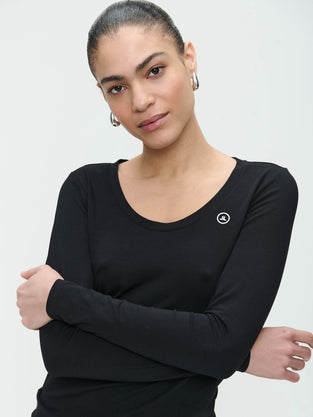 T-shirt con collo a R, facile da indossare, cotone organico | Nero