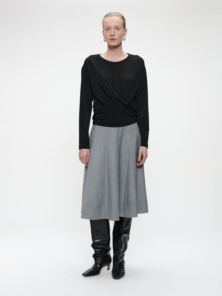 Loren top cross drape | Black