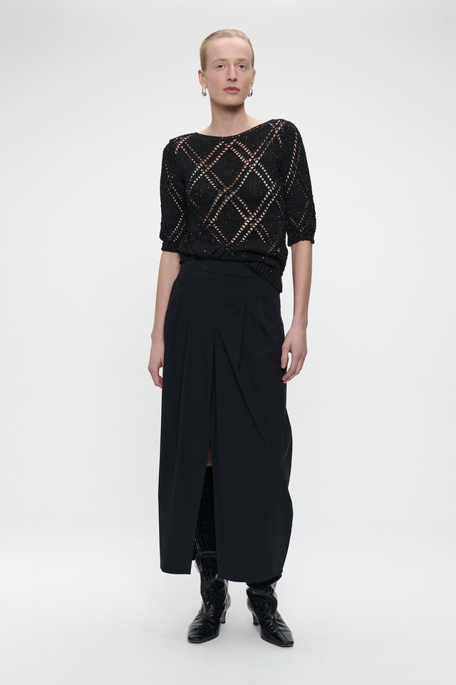 Openwork top with sequins 9040 Openwork top with sequins 9040 | Black