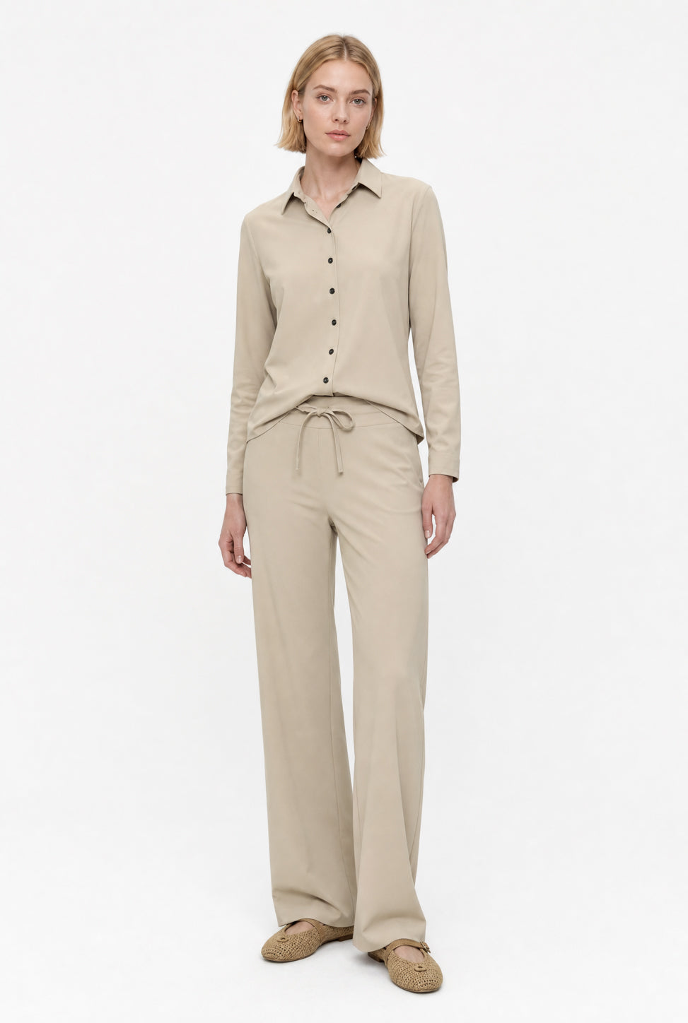 Blouse Betty Easy Wear Technical Jersey Blouse Betty Easy Wear Technical Jersey | Sand