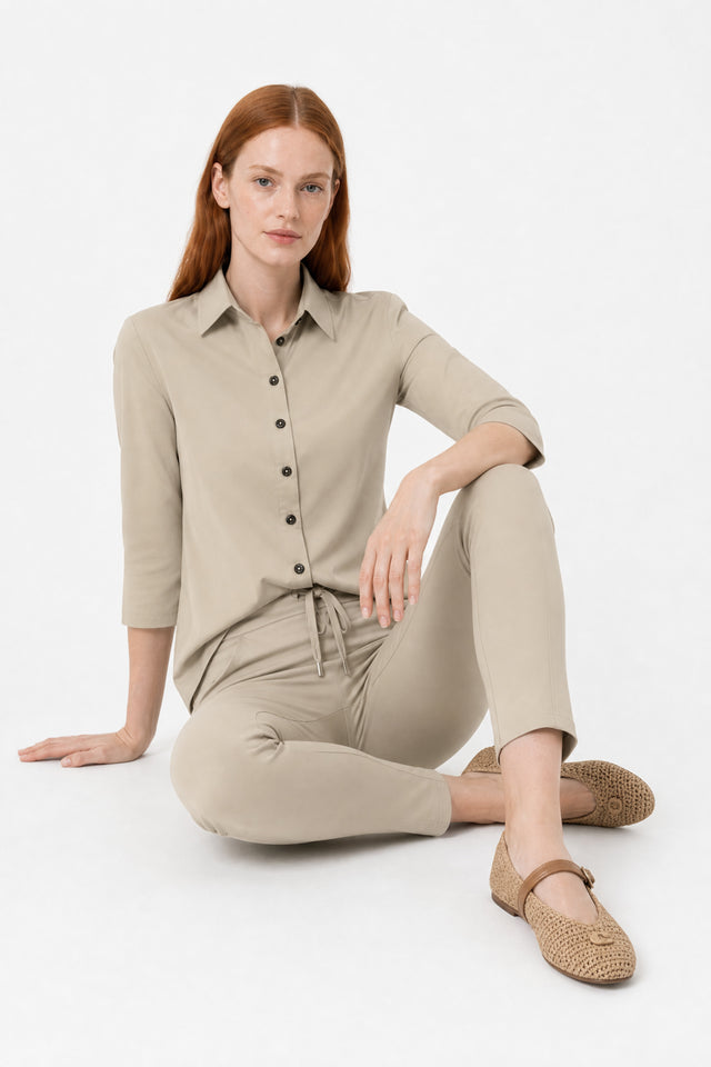 Blouse Betty Easy Wear Technical Jersey Blouse Betty Easy Wear Technical Jersey | Sand