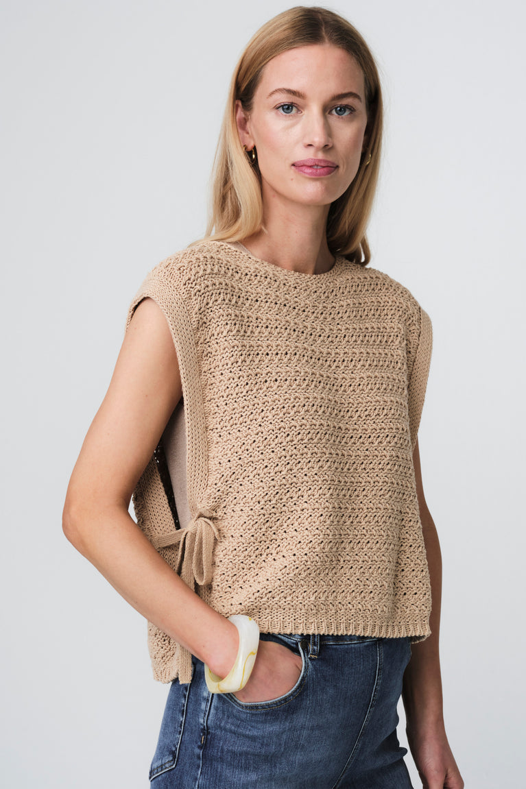 Open cotton Vest 2017 | Beige