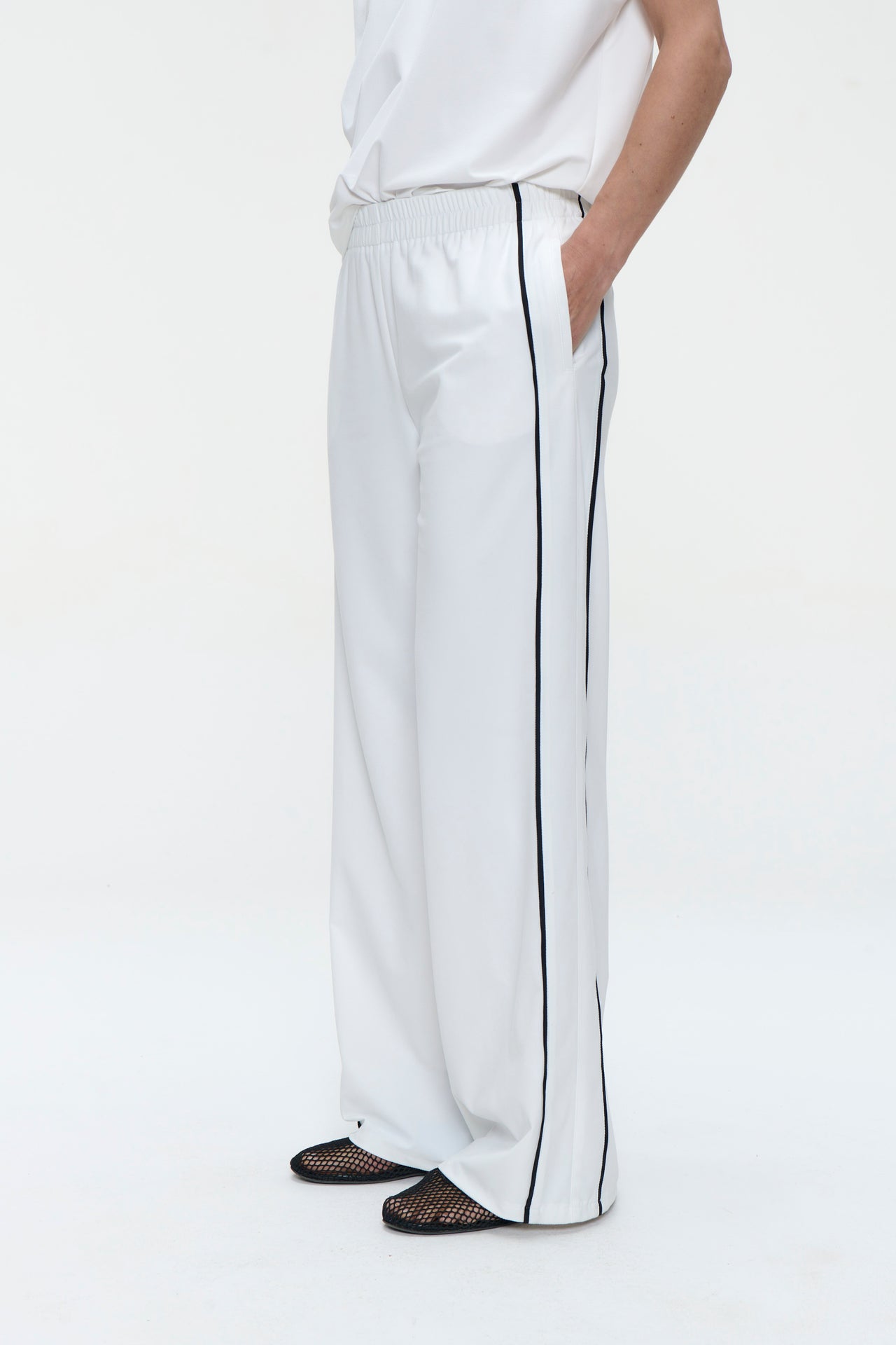 Vaya structure tech jersay pants | White