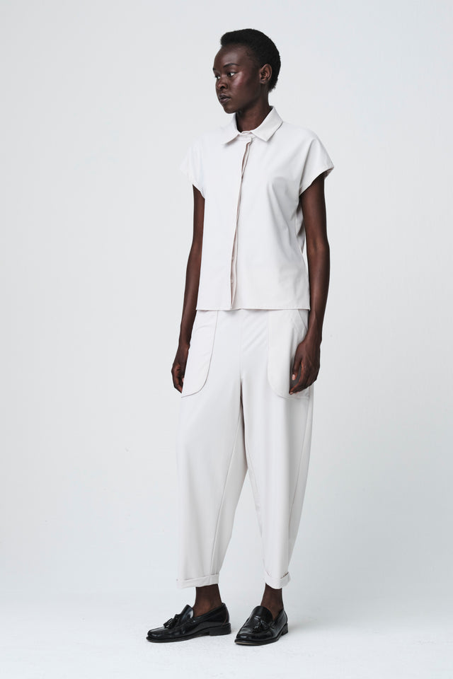 Wilma structure tech jersay blouse | Sand