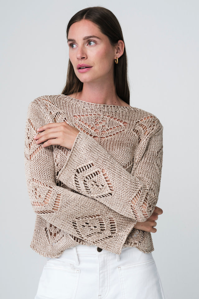 Sequined hole pullover E25053 | Beige