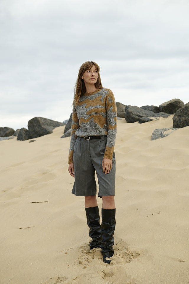 Pullover shiny inlay H25171 | Cognac