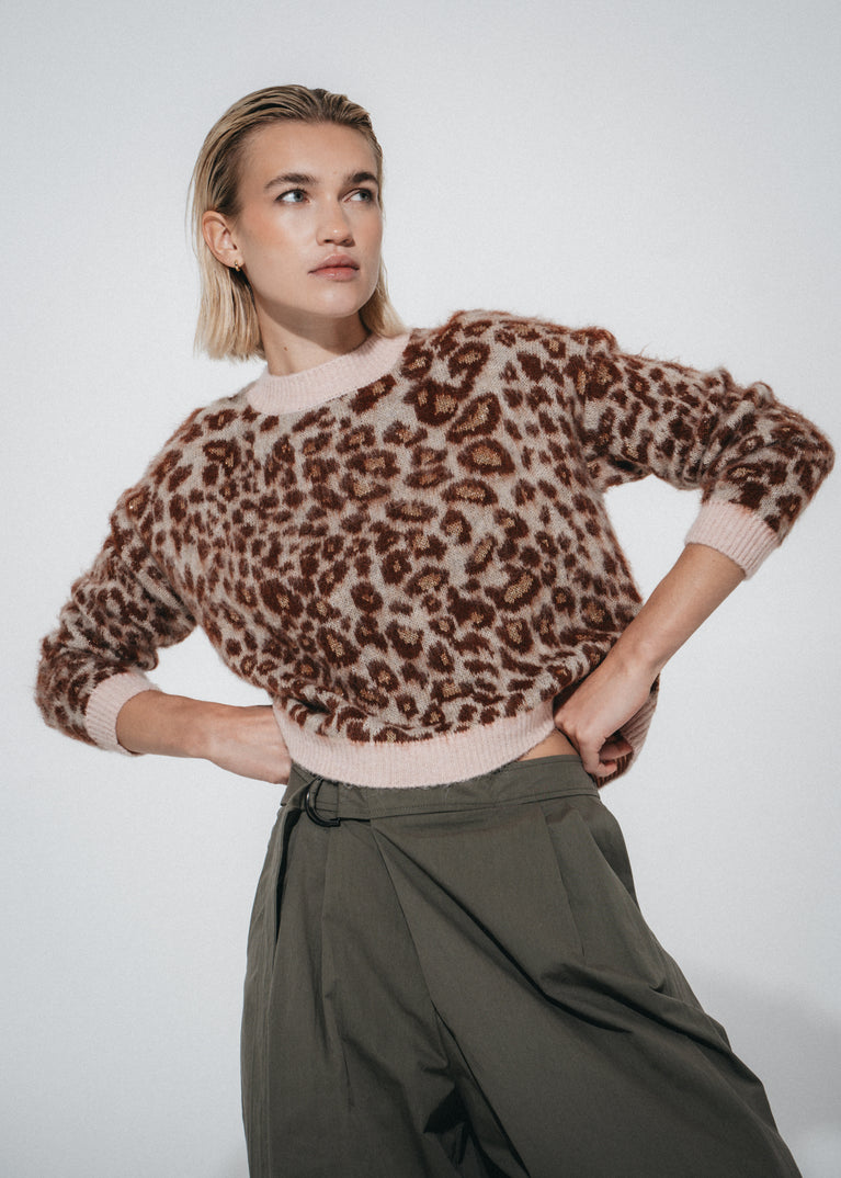 Jacquard animal pullover 22128 | Brown